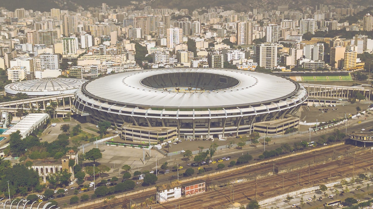 estadio durante un partido de la Copa Libertadores